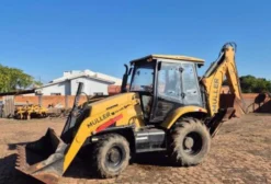 Retroescavadeira Muller MR 406 Ano 2024 – Apenas 1.492 Horas – Cabine Original, Ar Condicionado e Tração 4x4 – Itaqui/RS