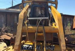 Retroescavadeira Randon 4x2 Ano 2010 – Para Peças (Sucata) em Mato Leitão
