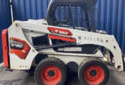 Mini Carregadeira Bobcat S450 Ano 2022 Seminova - 1000 Horas