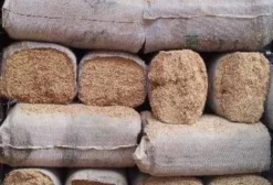 Casca de Arroz Prensada e Natural a Granel – 30kg ou Caminhão