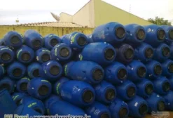 Bombonas de 200 Litros Usadas para Alimentação e Bebedouro de Animais - Umuarama PR