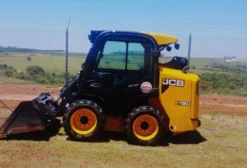 Mini Carregadeira JCB S190 Seminova (2023) - Parapuã/SP