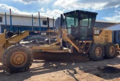 Motoniveladora Caterpillar 120K 2018 – 6.000 Horas, Único Dono, NF Origem