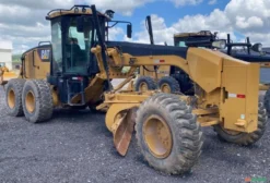 Motoniveladora Caterpillar 140M Ano 2011 – 9.700h, Motor CAT C7