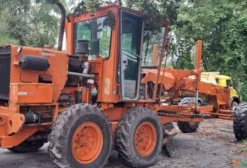 Motoniveladora Fiatallis FG85.B Ano 1992 com Ripper em Curitiba - PR