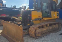 Trator de Esteiras John Deere 700J II XLT 2021 – Único Dono, 3.520h, NF de Origem