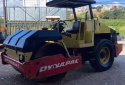 Rolo Compactador Dynapac CA150 Ano 2008 – 7.600kg Motor Cummins