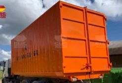 Caçamba Container Roll On Roll Off com Teto - 2,40 x 6,10 m - Timbó/SC