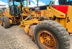 Motoniveladora Caterpillar 140K Ano 2020 – Único Dono, 10.800h, NF Origem