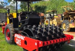 Rolo Compactador Dynapac CA15 1988 com Pata de Carneiro - Usado
