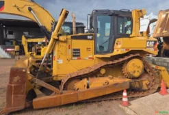 Trator de Esteiras Caterpillar D6T XL Ano 2018 - Único Dono, 16.278h, 240 HP