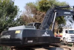 Escavadeira Gizhou JY230E 2019 4000h Usada em Guaratuba PR