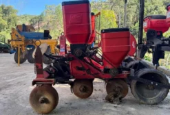 Plantadeira Adubadeira Baldan PLB 03x2800 - 3 Linhas, Usada, Ano 2014