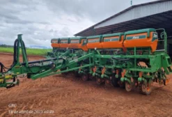 Plantadeira Stara Princesa Top 14x50 a Vácuo - 14 Linhas, Ano 2018
