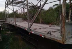 Carroceria para Transporte de Frangos Usada – 9,50 m – Colombo/PR