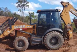 Retroescavadeira Case 580N 4x4 2021 - 5.400h