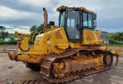 Trator de Esteira Komatsu D61-23M0 2022 Revisado